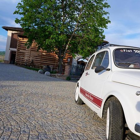 Agriturismo Cascina Sciulun Monforte dʼAlba Eksteriør bilde