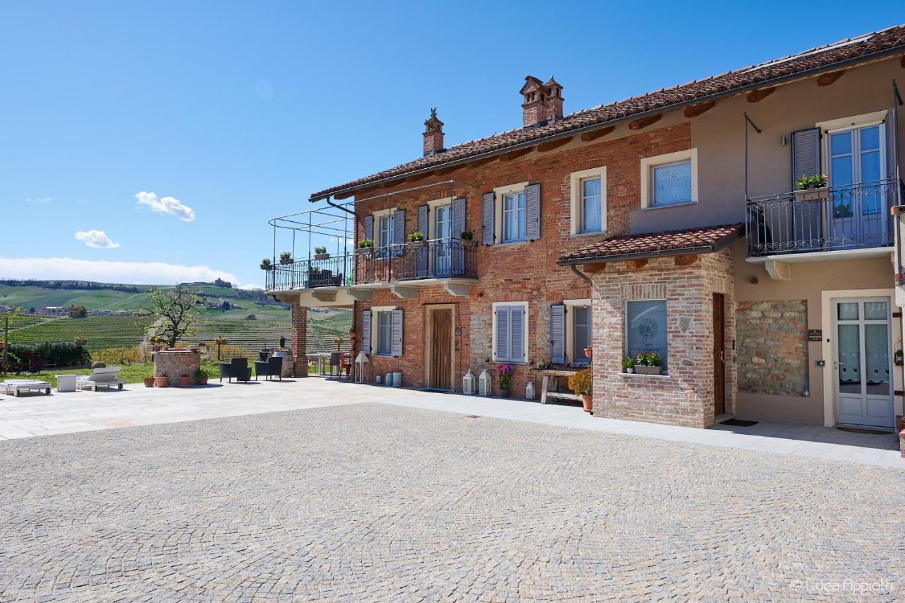Agriturismo Cascina Sciulun Monforte dʼAlba Eksteriør bilde